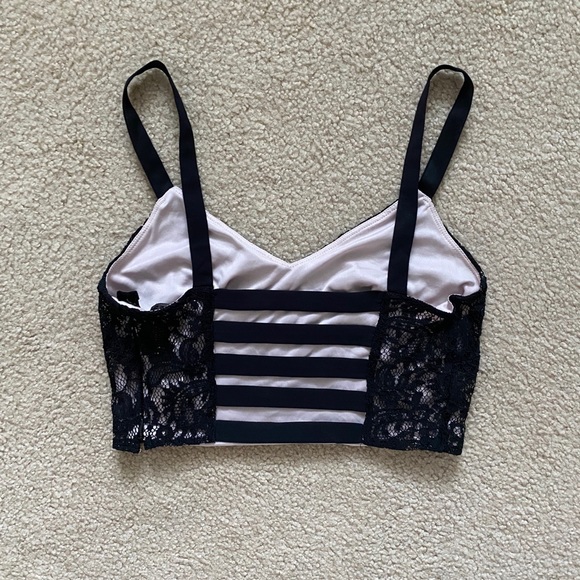 Express Strappy Crop Top - XS - Picture 2 of 2
